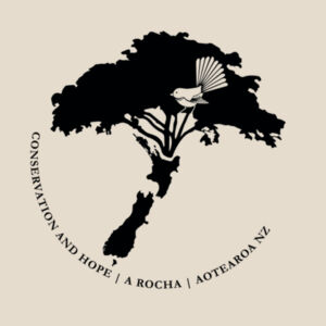 Life Grows - Tore Bag Design