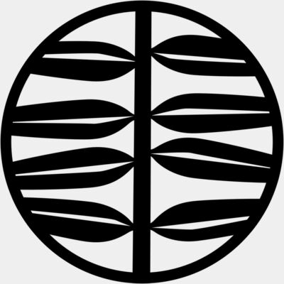 He Māhuri Tōtara - black Thumbnail